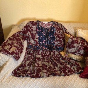 Weekend/Suzanne Betro Maroon and Cream Paisley Top